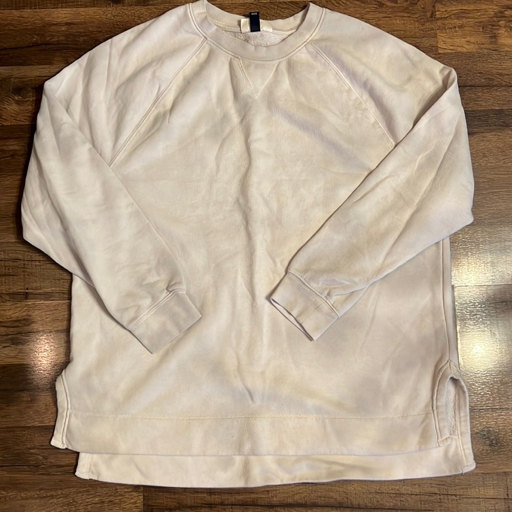 ❤️ 5/$25 ❤️ Universal Threads Oversized Crewneck